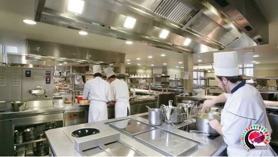 مراحل راه اندازی آشپزخانه بیرون بر (بخش سوم)