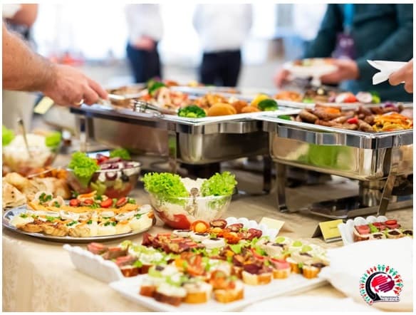 آداب غذا خوردن در مهمانی و مجالس رسمی (بخش اول)